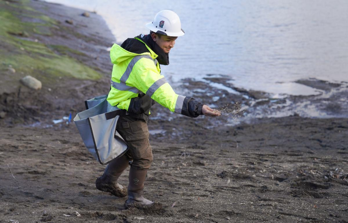 Yurok Fisheries Department Revegetation crew member